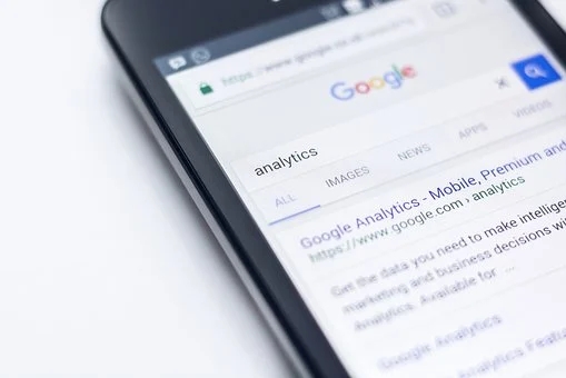 电子产品 手机 屏幕 谷歌 搜索引擎