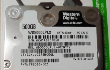 西部数据500GB WD黑色性能移动硬盘驱动器- 7200 RPM级，SATA 6gb /s, 32 MB缓存，2.5英寸- WD5000LPLX
